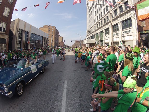 GRAND PARADE